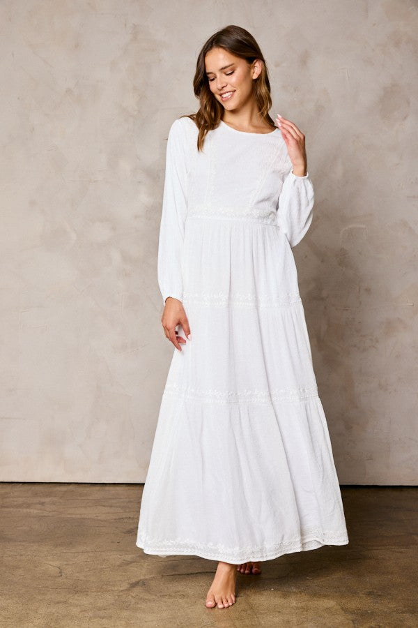 Brynn Embroidered Temple Dress in White