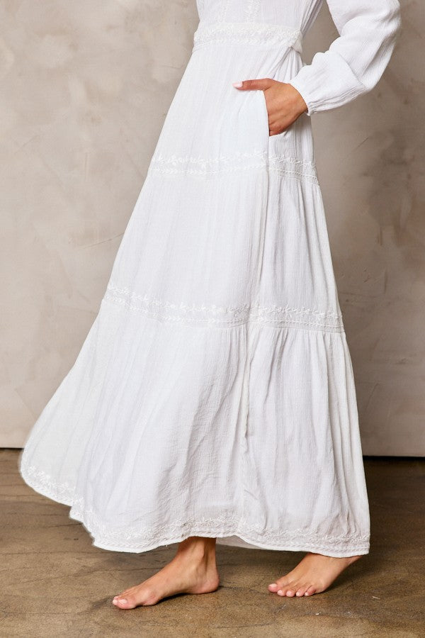 Brynn Embroidered Temple Dress in White