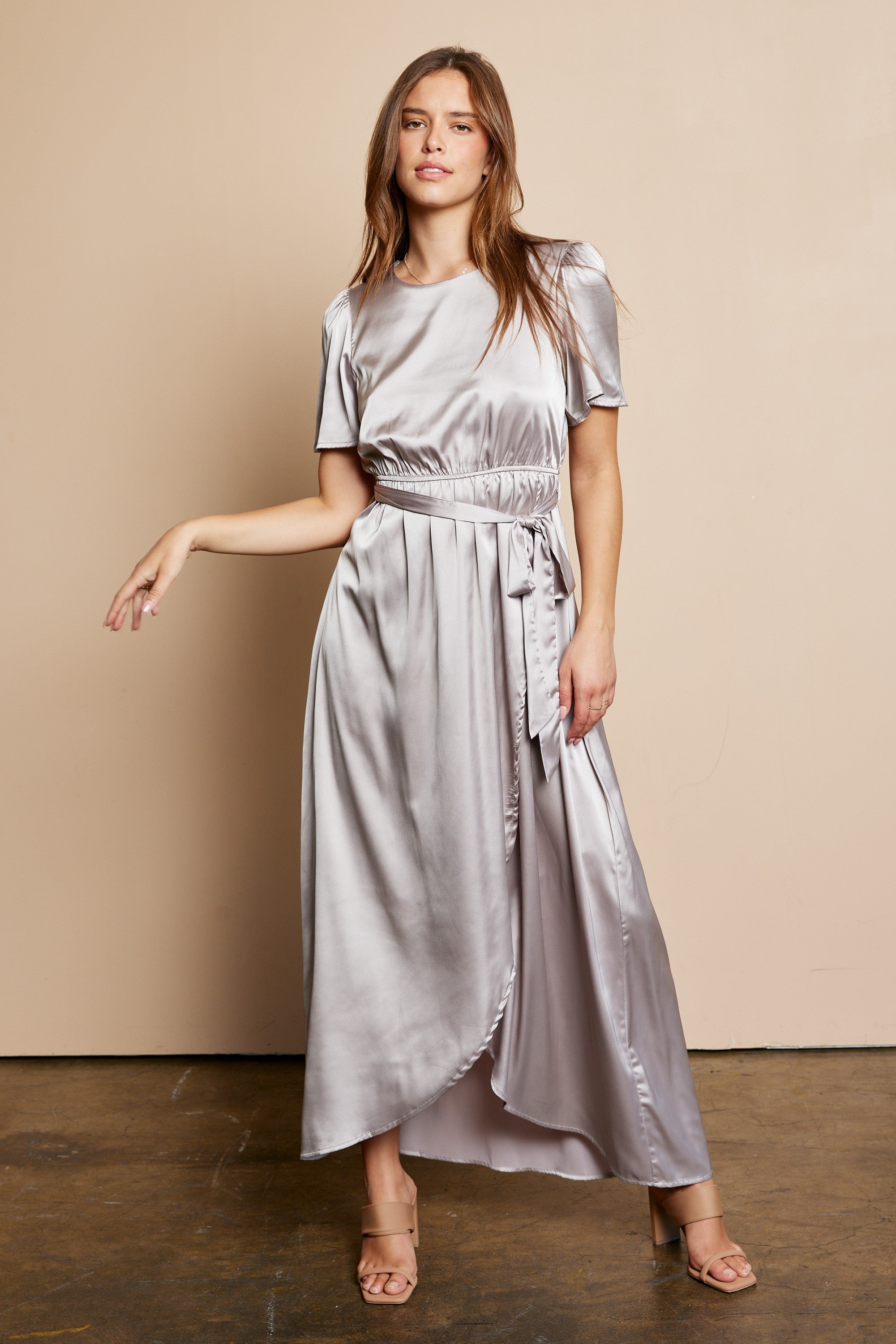 Brooklyn Modest Maxi in Gray