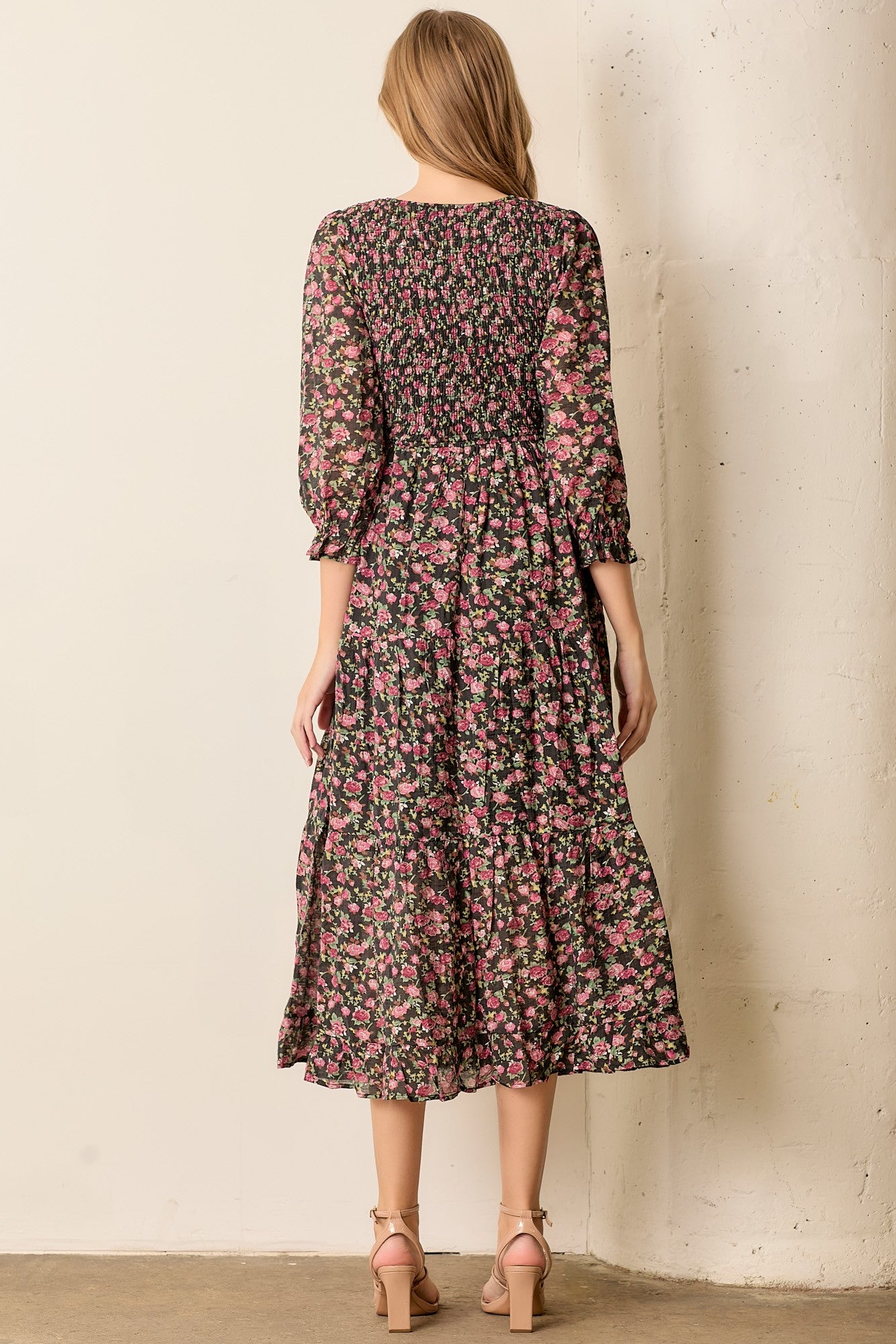 Danika Modest Midi in Black Floral