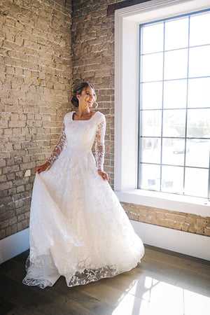 Brenna MBC 7287 Wedding Dress