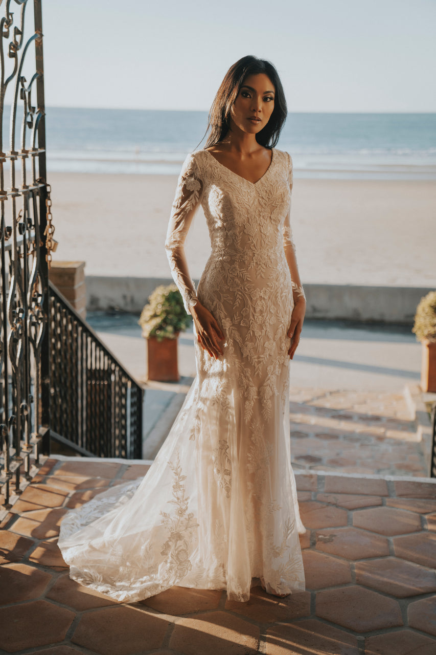 M719 Modest Wedding Dress