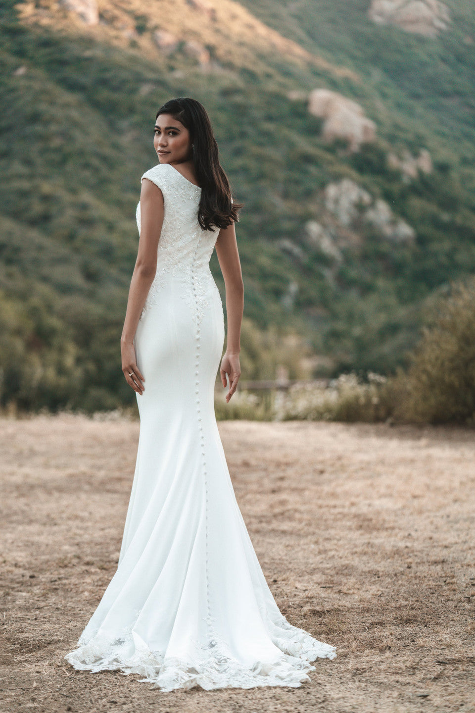 M724 Modest Wedding Dress