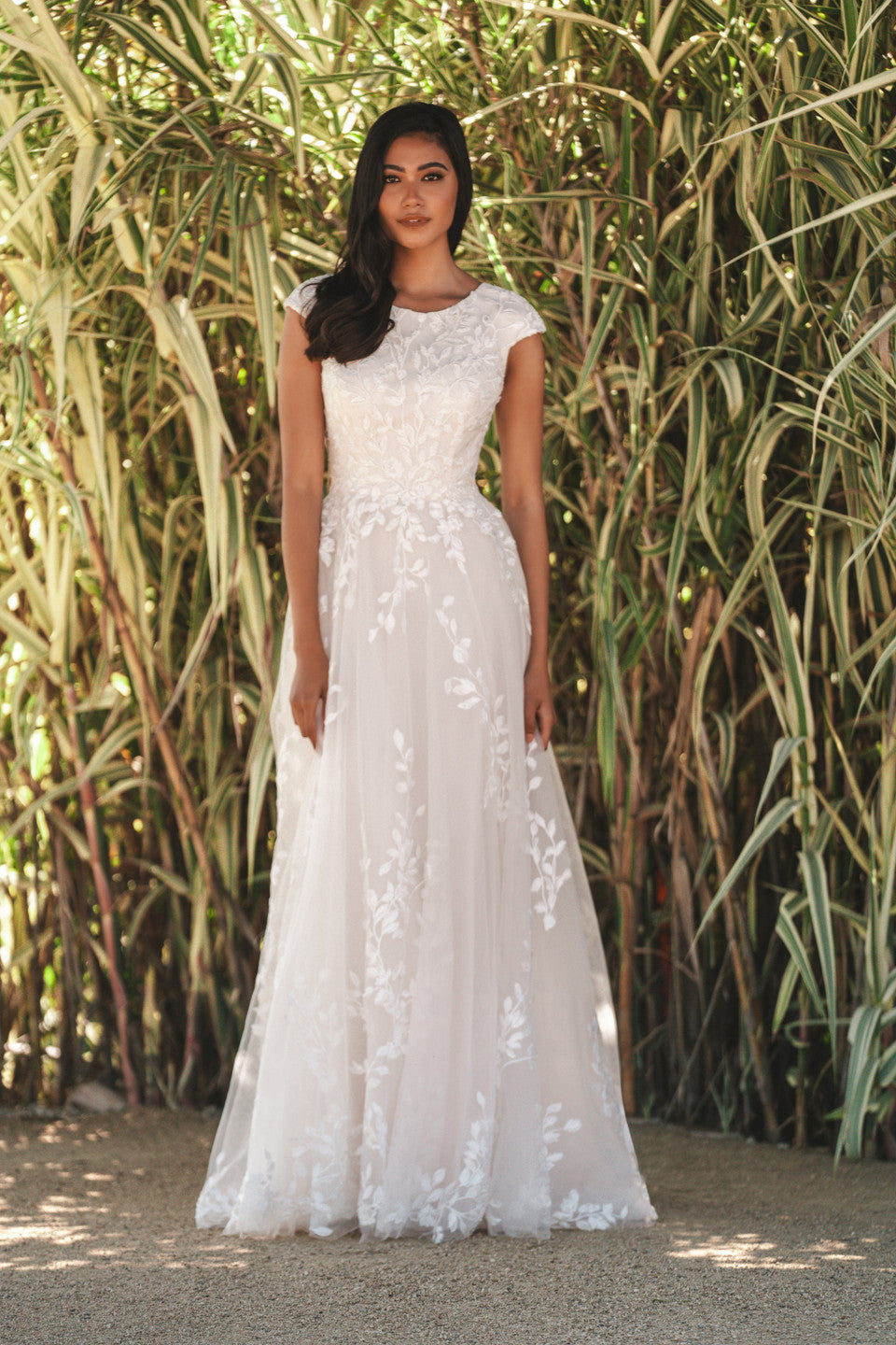 M728 Modest Wedding Dress