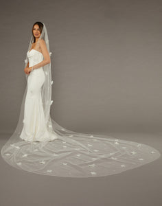 V2492 Royal Cathedral Bridal Veil