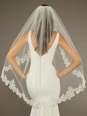 V2497 Single Fingertip Bridal Veil