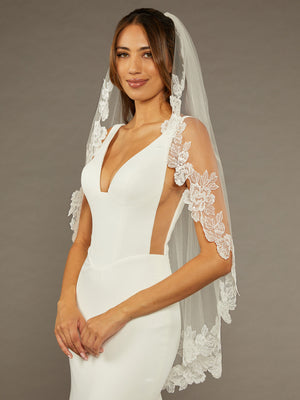 V2497 Single Fingertip Bridal Veil