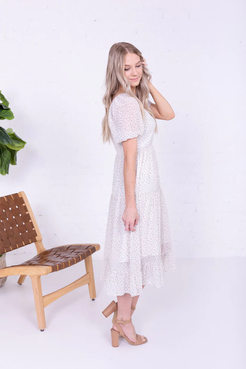 Poppy Modest Midi in Gardenia Branches