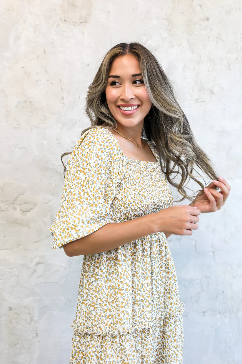 Greta Midi Dress in Honeybee Blossom