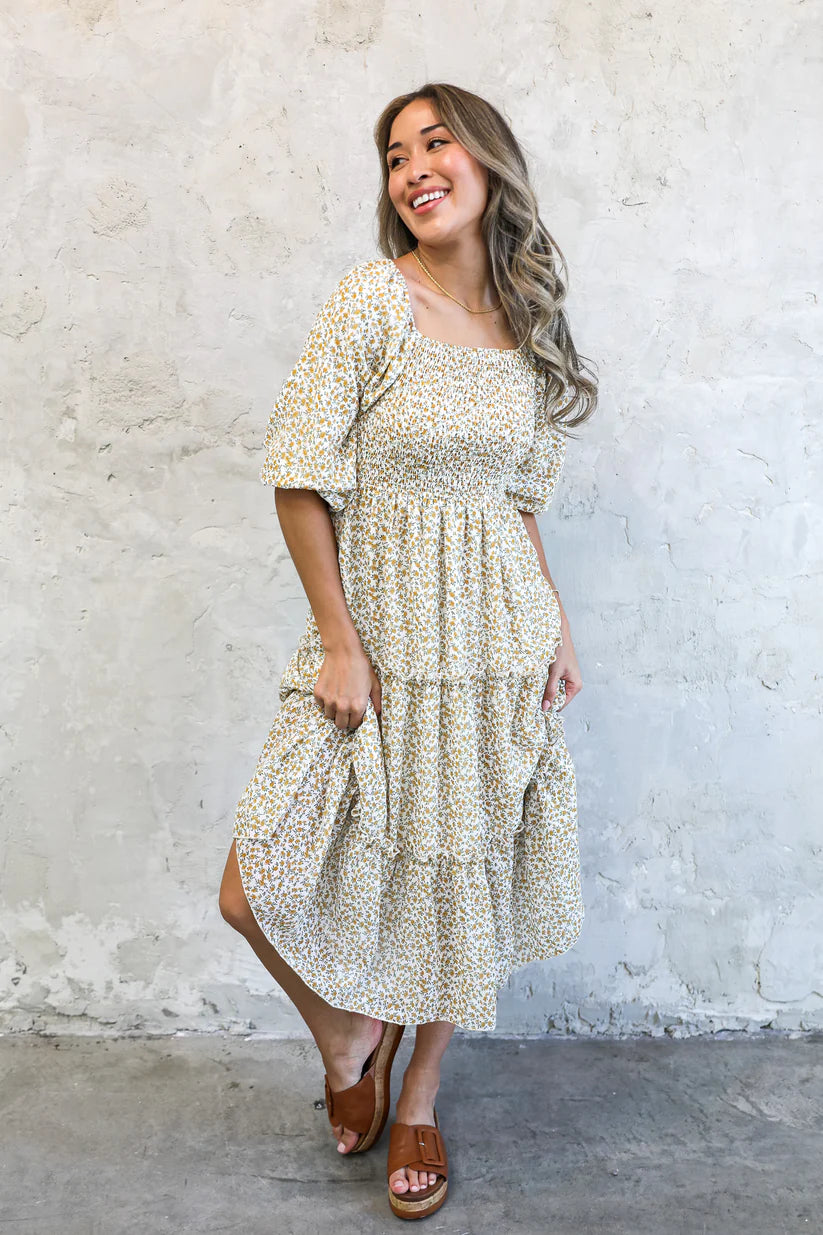 Greta Midi Dress in Honeybee Blossom