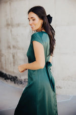 Royce Modest Midi in Emerald