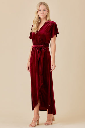 Angela Velvet Midi in Burgundy