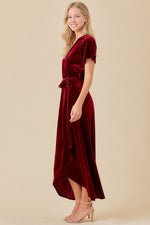 Angela Velvet Midi in Burgundy