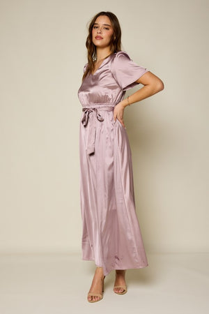 Laura Modest Maxi in Lavender