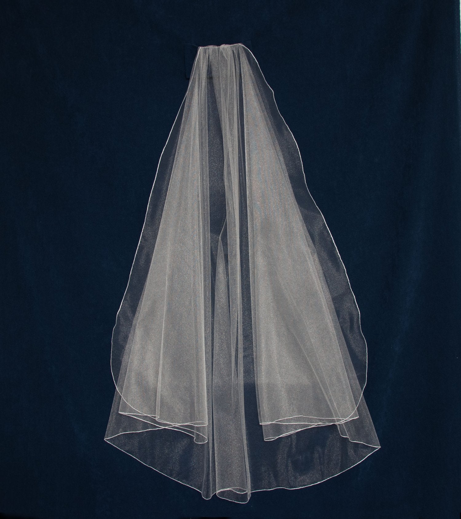 V6832 Angel Cut Veil