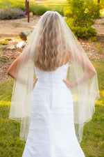 V6832 Angel Cut Veil