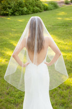 V6832 Angel Cut Veil