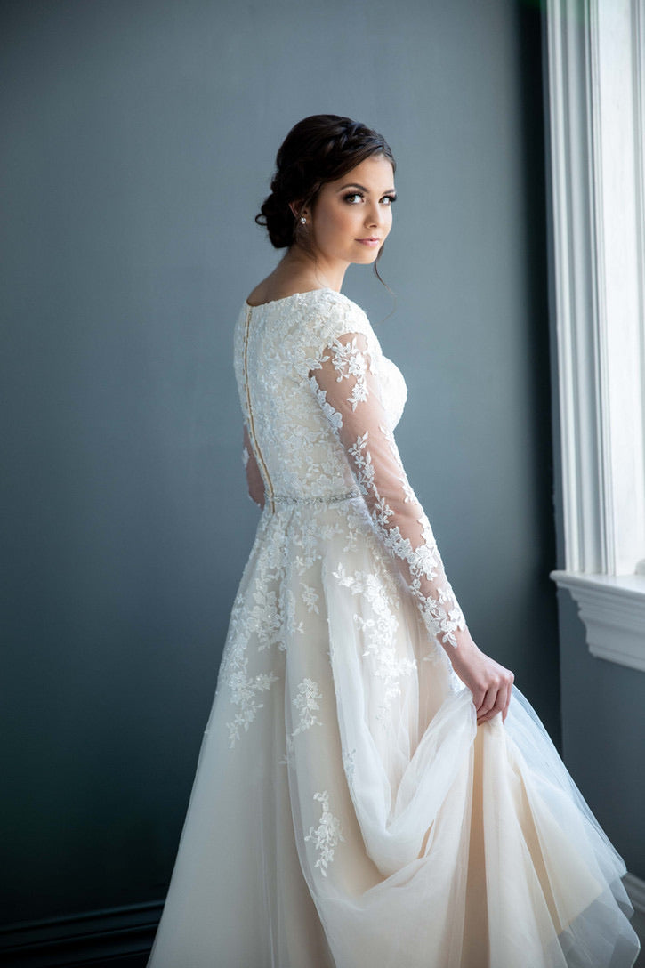 Oaklee Modest Wedding Dress