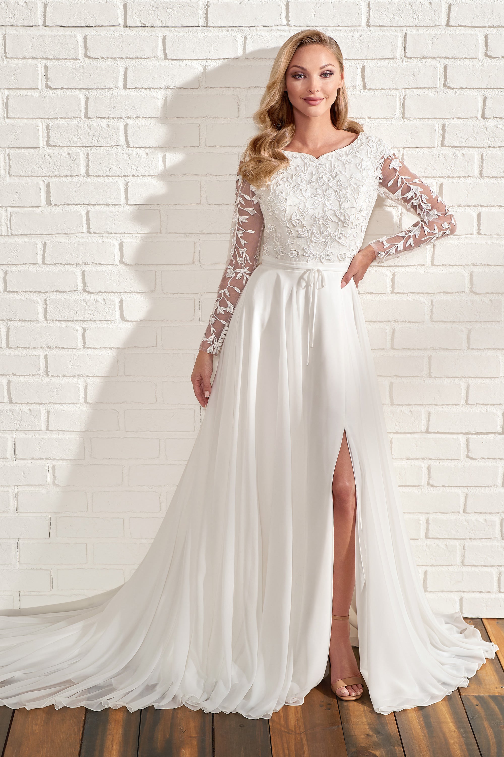 MOD202 Modest Wedding Dress